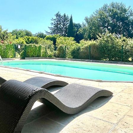 Rendez-Vous Avec Les Cigales - Gite 6 Personnes 100M2 - Piscine Privee - Climatisation Cheval Blanc Exterior foto